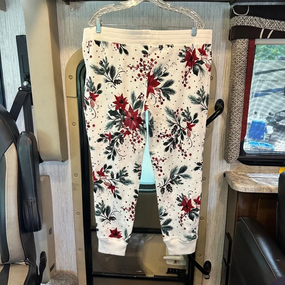 Gilligan & O'Malley Womens XL Poinsettia Waffle Knit Pajama Set Holiday Floral